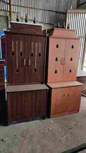Rectangular Shape Brown Finish Wooden Cupboard With Size 5.5X3 Feet