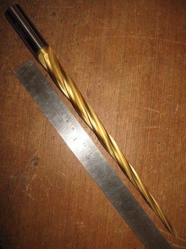 High Speed Steel 300Mm Length 64 Hrc Hardness Taper End Mill Cutter