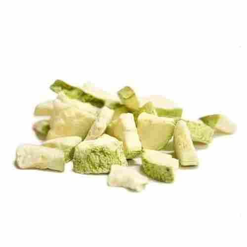 Rich Natural Taste Healthy Green and White Freeze Dried Zucchini with Pack Size 1kg
