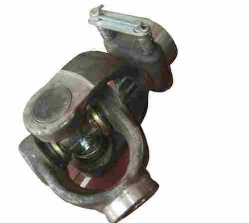 Tractor Universal Joint Cross With Speed Upto 5000 RPM And Hardness 60HRC