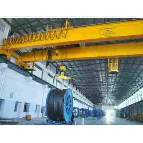 Longer Service Life Mild Steel Yellow Electric Double Girder EOT Crane (Capacity 20-30 Ton)