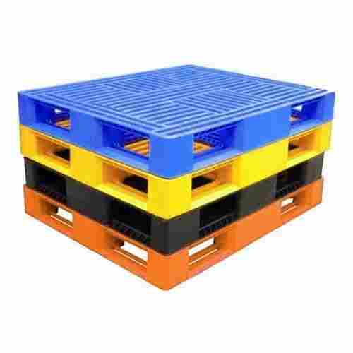 Non Corrosive Rectangular Industrial Plastic Pallet Used in Stacking and Racking