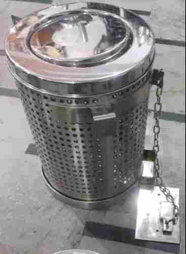 Mofna Railway Stainless Steel 202 Dustbin With 21 To 25 Litre Capacity