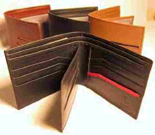 Very Spacious And Light Weight Plain Design Fold Able Type Leather Mens Wallets