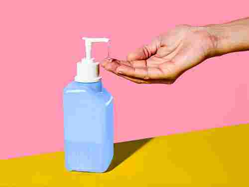 Hygienically Processed FDA Certified Transparent Hand Sanitizer Liquid