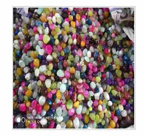 Attractive Look Round Shape Polished Finish RM Multicolor Stone Pebbles