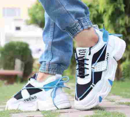 Light Weight And Comfortable To Wear Stylish Men's Sports Running Shoes