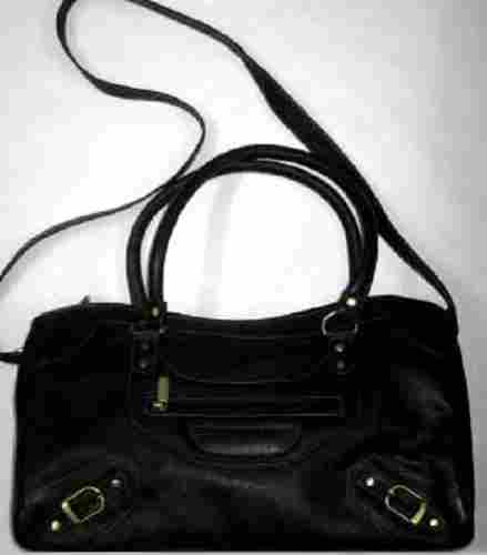 Spacious And Light Weight Plain Design Black Color Formal Leather Handbag For Womens