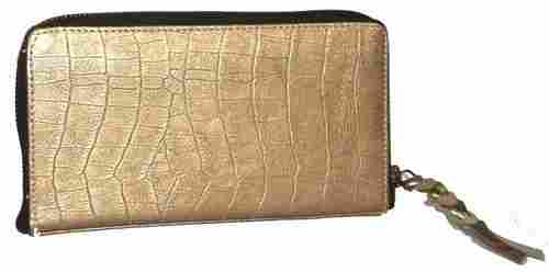Zipper Closure Type Plain Design Rectangular Shape Golden Trendy Leather Ladies Wallet