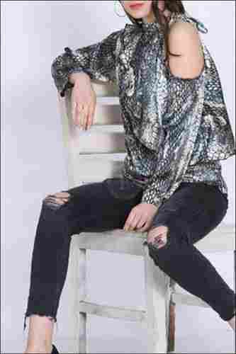 Casual Wear Printed Ladies Glamorous Japanese Woven Satin Silk Top, Size M To Xl, Length 24 Inch
