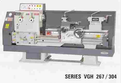 Spindle Speeds Range 30-1060 RPM Industrial Geared Heavy Duty Lathe Machine