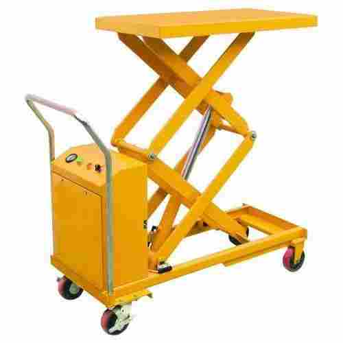 Four Wheel Type Battery Operated Mobile Scissor Lift Table (Capacity 500 Kg)