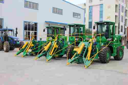 High Speed And Effective Cost Sugarcane Harvester Used In Agriculture Fields