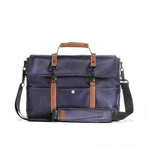 Very Spacious And Light Weight Plain Design Blue Color Leather Messenger Bag For Office Uses