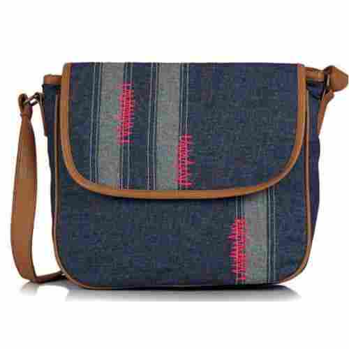 Printed Design Denim Ladies Cross Body Bag With Adjustable Strap And Zipper Closure Type
