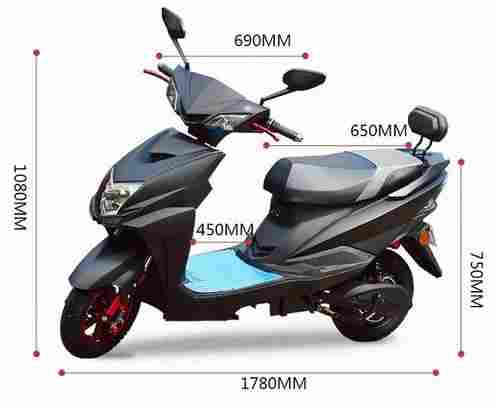 Less Power Consumption Comfortable Ride Two Wheel Type Battery Operated Scooter