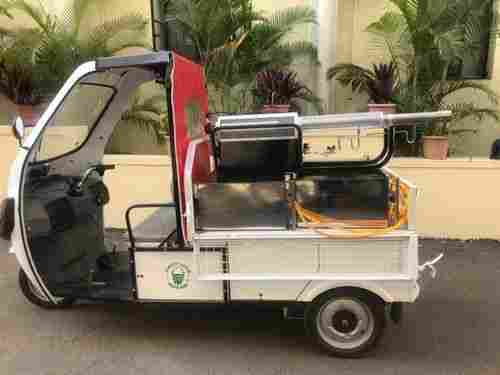 Eco Friendly Soundless Three Wheel Type Battery Operated Fogger Rickshaw
