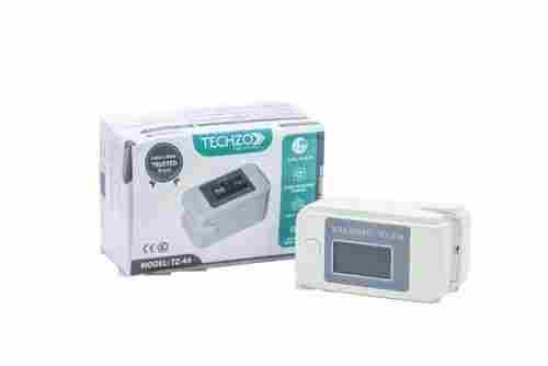 TECHZO Pulse Reading Digital Oximeter With LED Display With 2AAA Battery