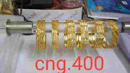 Yellow Gold Color Fashionable Artificial Imitation Bangles Set For Ladies 