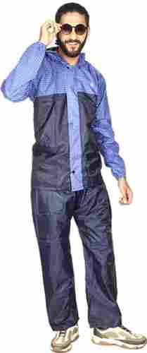 Xl Size Gents Reversible Safari Polyester Raincoat With Button Closure And Adjustable Hood