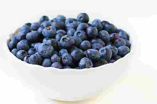 100% Organic Antioxidant Frozen IQF Sweet And Fresh Whole Blueberries (1 Kg Pack)