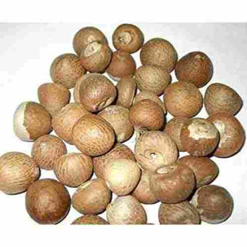 FSSAI Certified Sun Dried Brown and Creamy Areca Nut Packed in Jute Bag