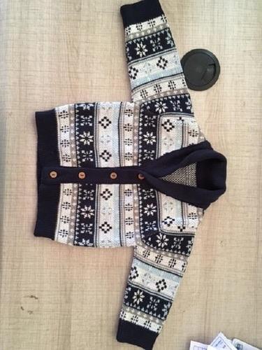 Wool 100% Pure Woolen Black And White Colour Collared Full Sleeves Sweater