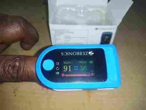 Fully Digital Black With Blue Color Pulse Oximeter with Battery