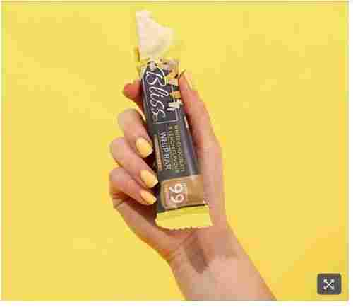 White Chocolate and Lemon Flavour Whip Chocolate Bars without Artificial Color