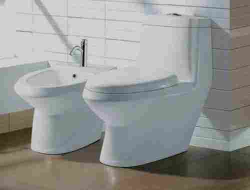 Open Front Round Shape Polished White Colour Ceramic Toilet Seat 