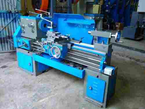 Three Phase Heavy Duty All Gear Lathe Machine With Power 3.5 Kw And 380V Voltage