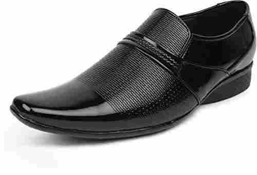 Stylish And Comfortable Black Leather Slip-On Formal Dress Shoes For Men