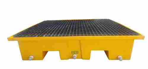 High Strength 4 Drum Spill Containment Pallet with Sump Capacity of 300 Ltrs