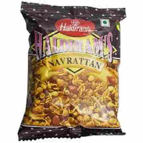 100% Tasty And Salty Haldiram Navrattan Namkeen Pack Size 100 Gm