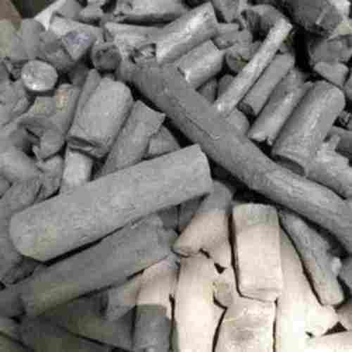 High Combustion Efficiency and Low Ignition Temperature Hardwood Charcoal