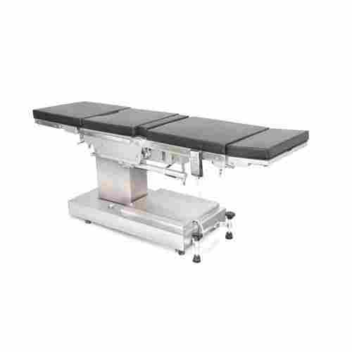 Adjustable Height And Easy To Clean And Maintain Web Meditech General Surgery Urology Ot Table