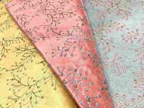 Anti Wrinkle And Dry Cleaning Various Colours Embroidery Fabric For Garments