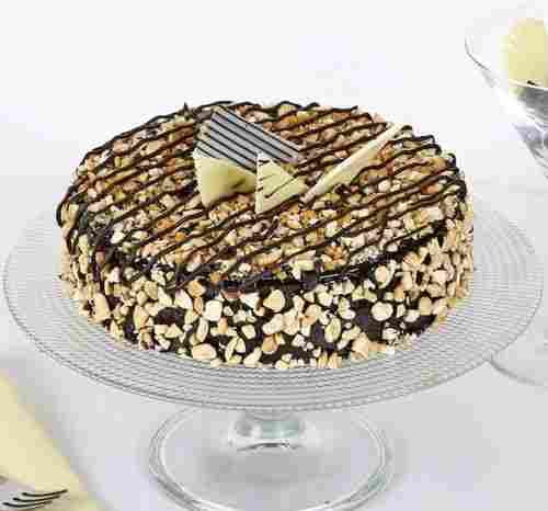 1Kg Pack Choco Crunch Cake, Topped And Covered With Choco Flakes For Birthday And Anniversary