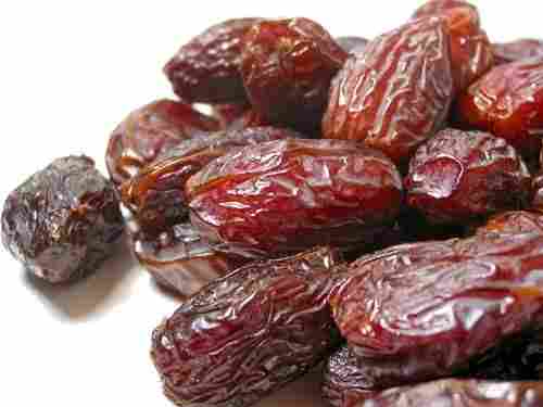 Dark Brown Sweet Whole Dry Dates With Seed 