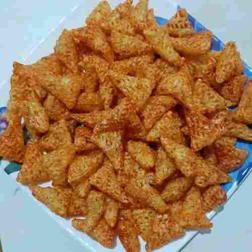 A Grade 100% Pure Crispy and Crunchy Crispy and Spicy Triangle Masala Chips