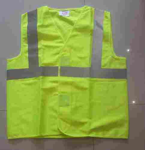 Green V-Neck Sleeveless 100% Nylon Safety Jacket For Industrial Uses