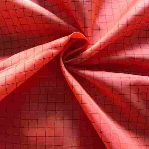 Washable Red Color Anti Static Check Fabric For Garment Manufacturing
