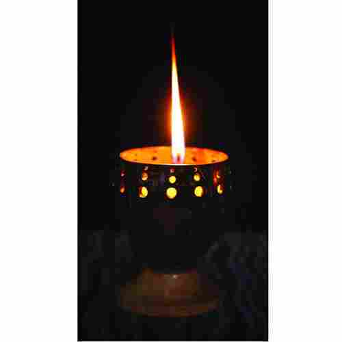 Environment Friendly Durable Strong Stylish Beautiful Brown Coconut Shell Craft Candle Lamp