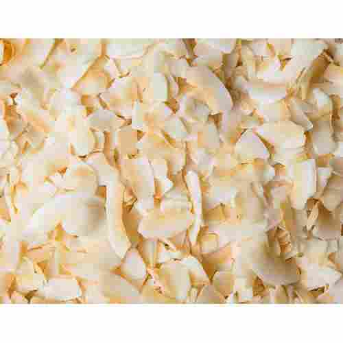 Light Brown Colour Candied Coconut Chip, Good In Taste, Hygienically Packed