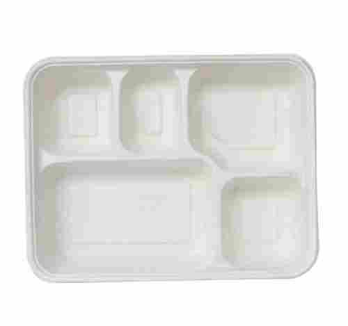 Disposable Plastic Plate In Rectangular Shape And White Color For Food Serving