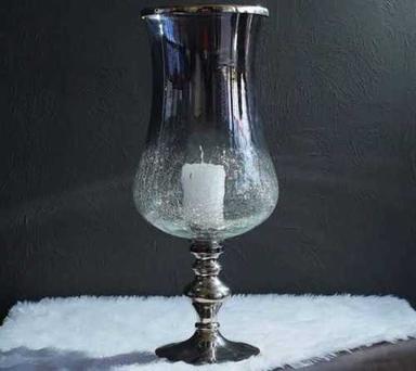 Polishing Silver Color Candle Stand, Widely Used For Romantic Weddings, Birthday Parties And Tea Light Lantern