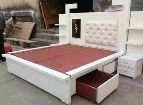 Wood Modern Modular Solid Wooden Designer Pink And White Color Bed, For Home