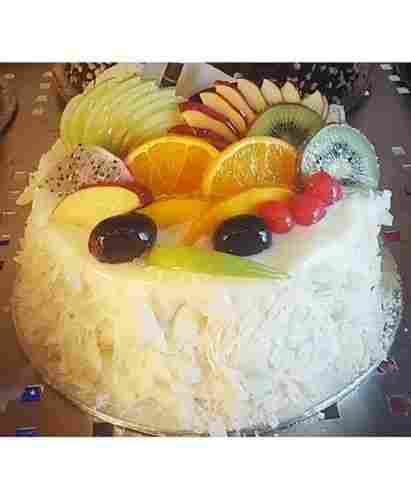 गोल आकार और 1 दिन की शेल्फ लाइफ के साथ ताज़ा और स्वादिष्ट फ्रूट केक, वेनीला फ्लेवर