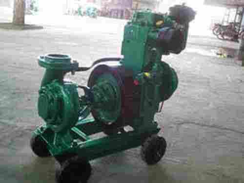 Easy Operation Ruggedly Constructed Four Wheel Type Mild Steel 10HP Diesel Engine