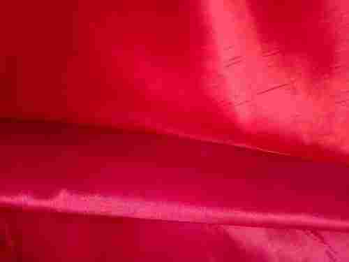 Seamless Finish Breathable And Comfortable Red Color Soft Poly 100% Satin Fabric